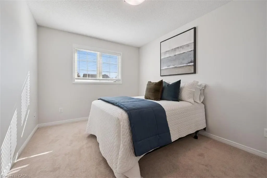 416 Beaumont Crescent