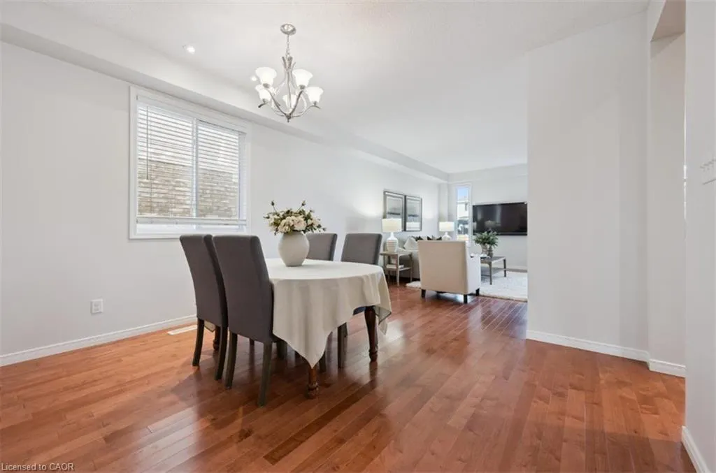 416 Beaumont Crescent
