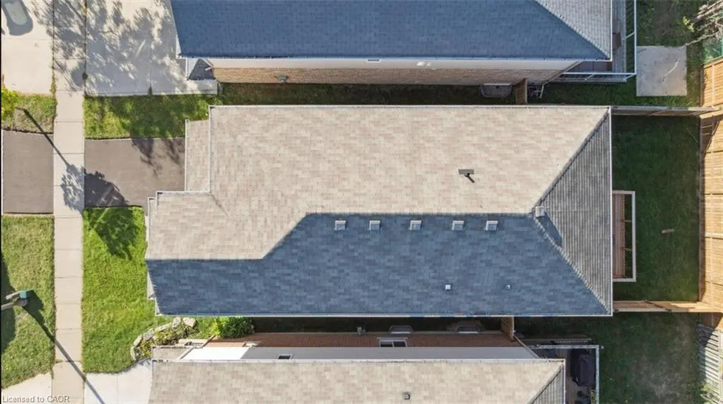 416 Beaumont Crescent