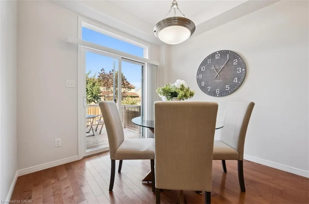 416 Beaumont Crescent