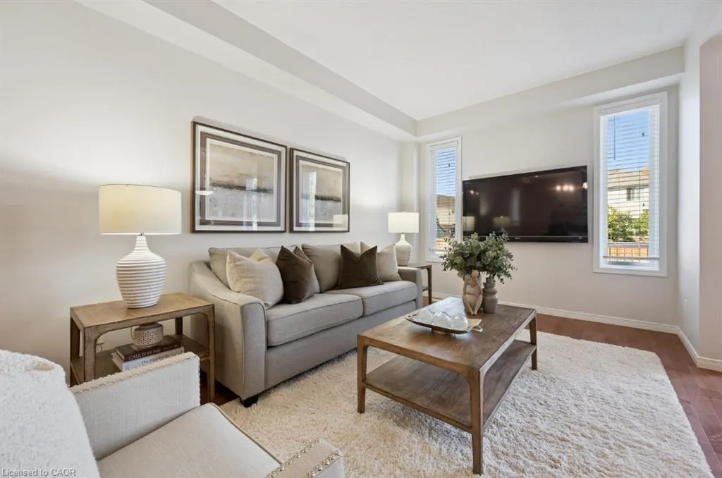 416 Beaumont Crescent