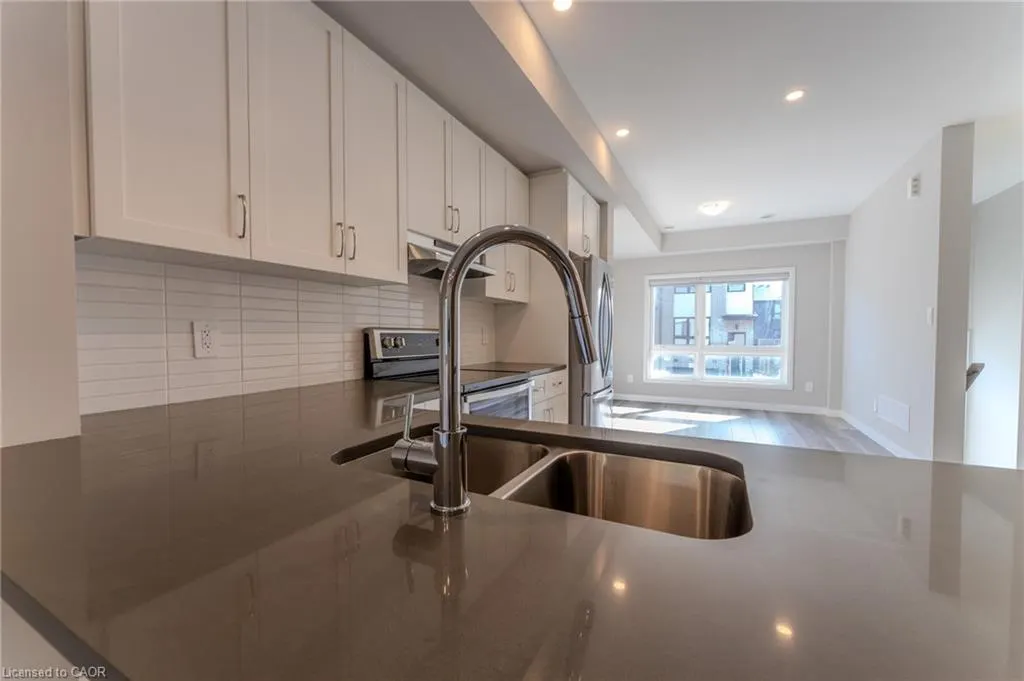 720 Grey Street, #30