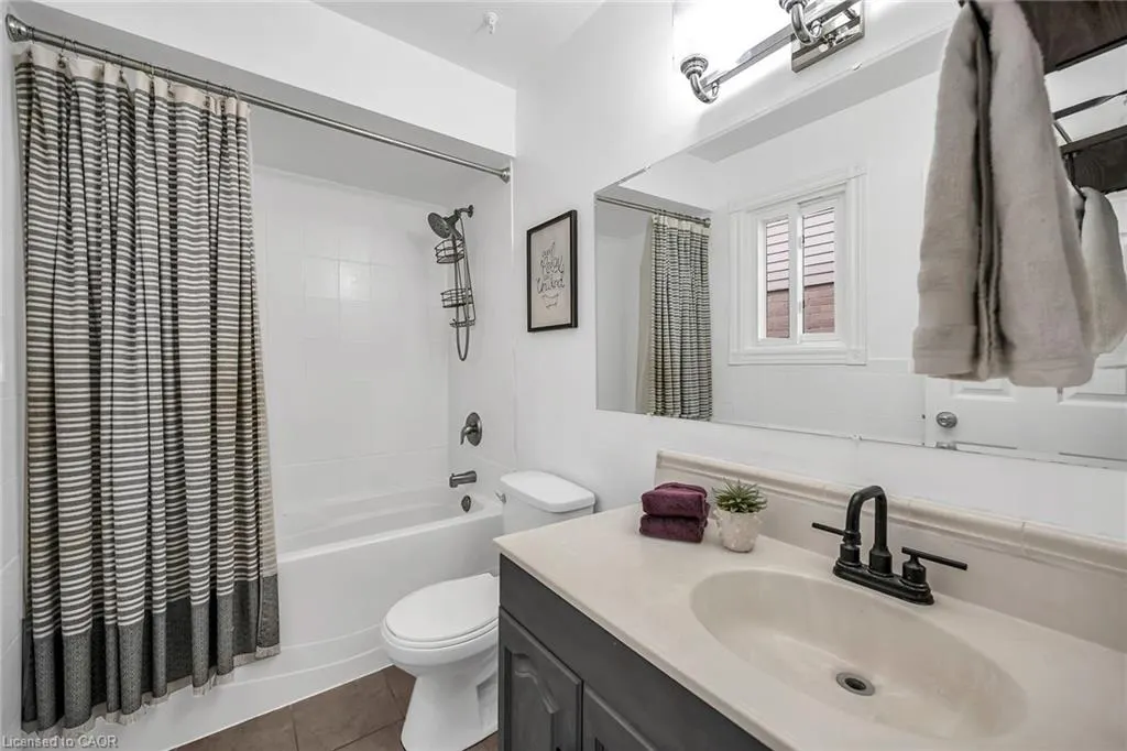 26 Moss Boulevard, #19