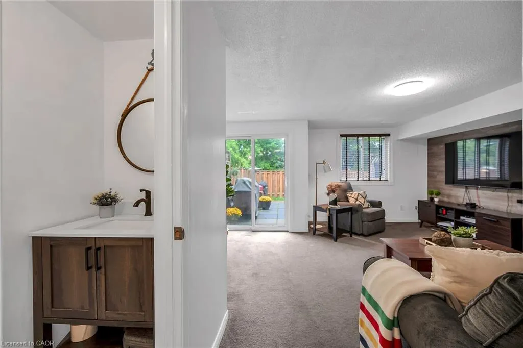 26 Moss Boulevard, #19