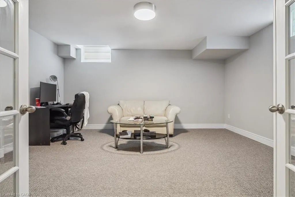 29 Roselawn Avenue