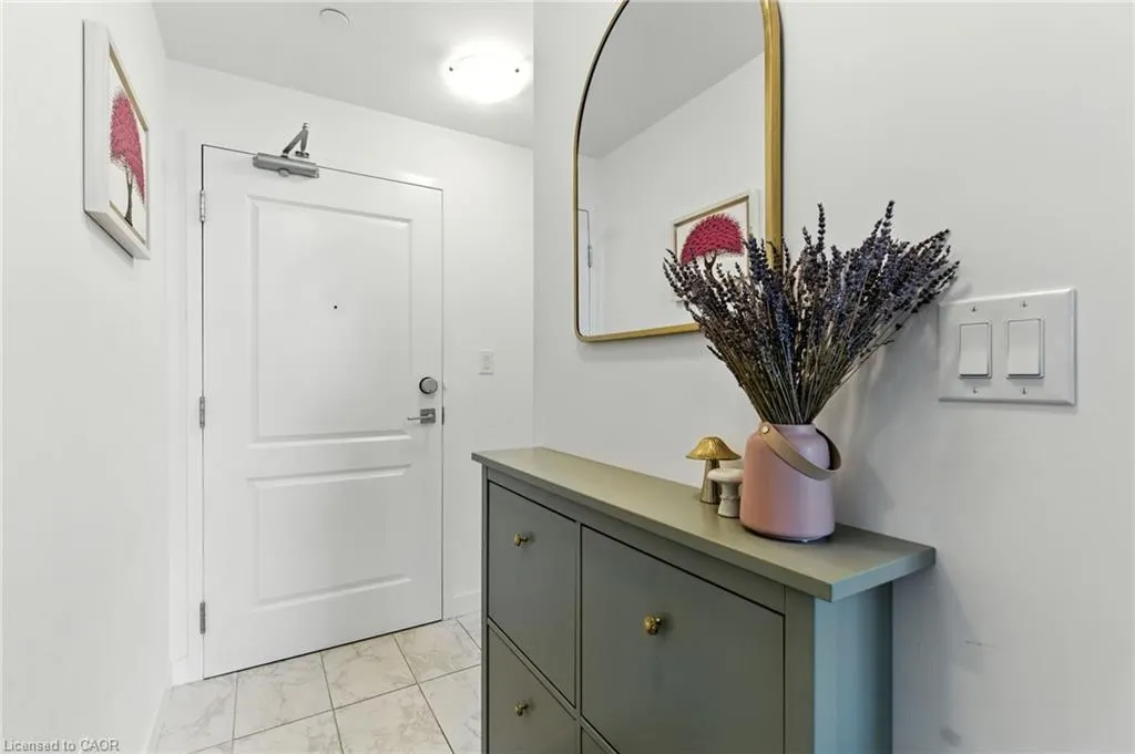 460 Dundas Street E, #313