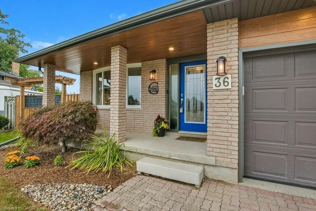 36 Crystal Court