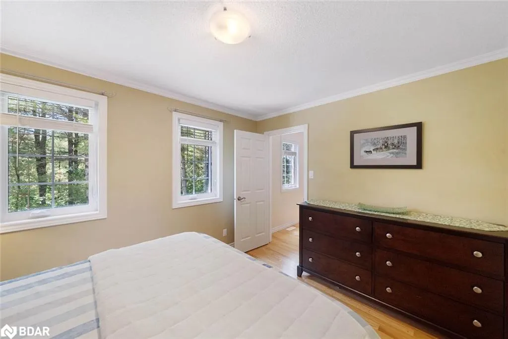29 Robert Boulevard