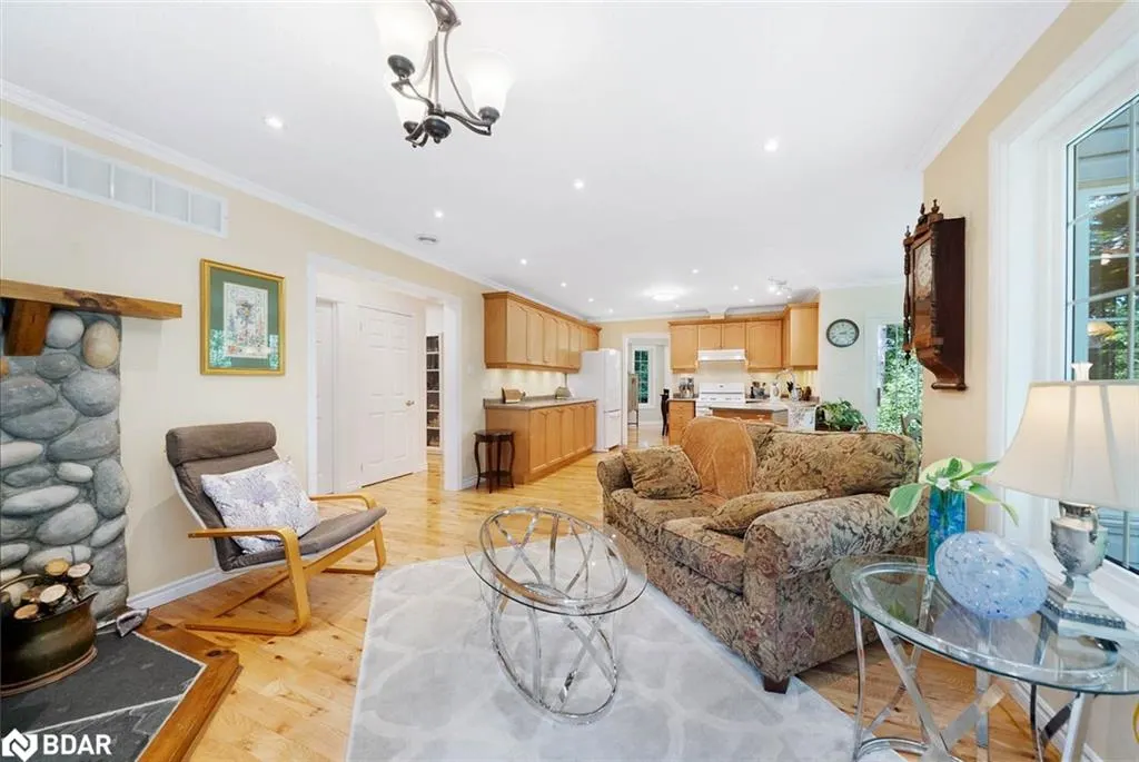 29 Robert Boulevard