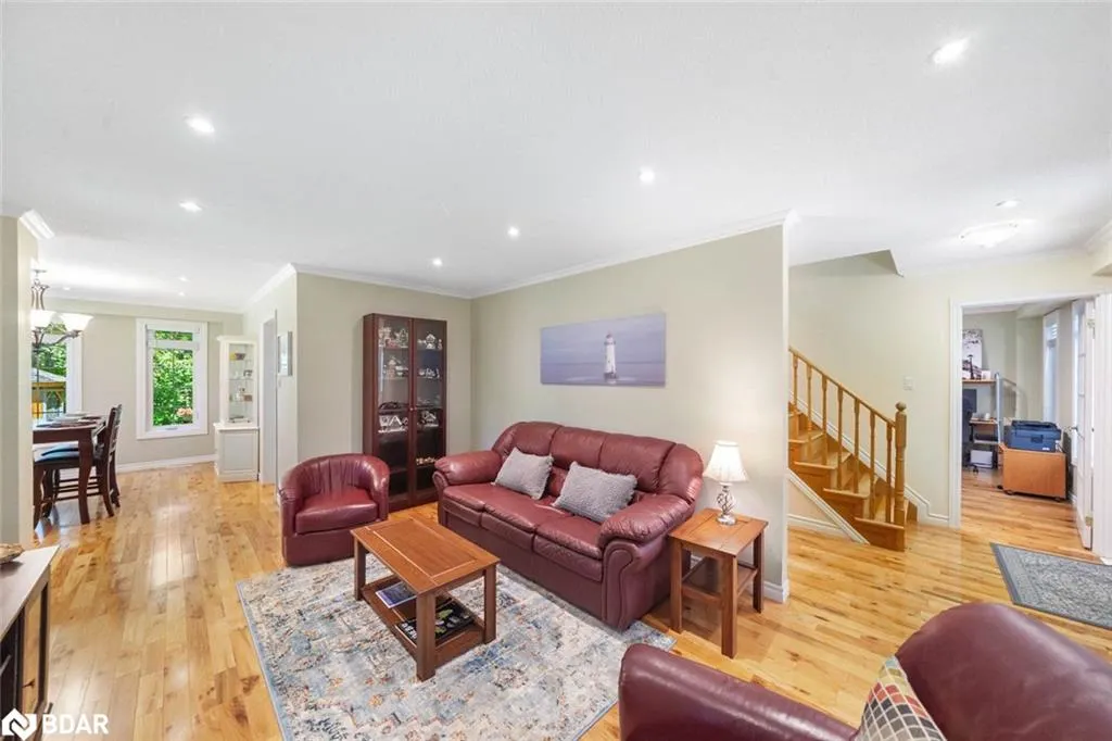 29 Robert Boulevard