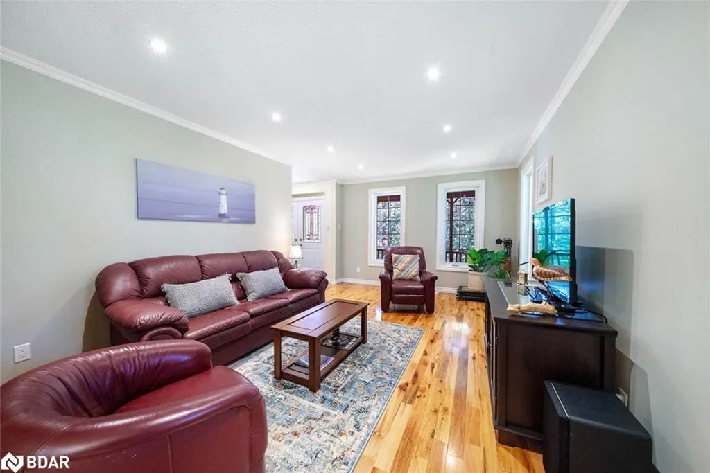 29 Robert Boulevard
