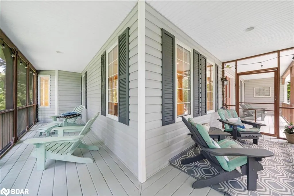 29 Robert Boulevard