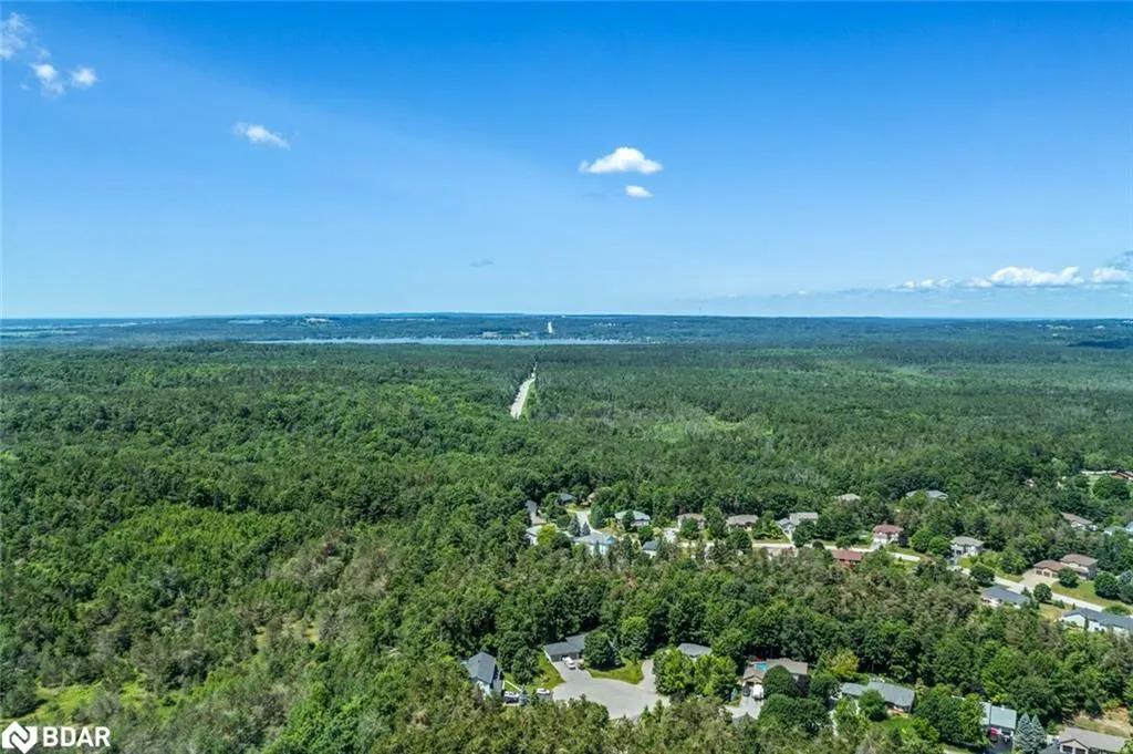 29 Robert Boulevard