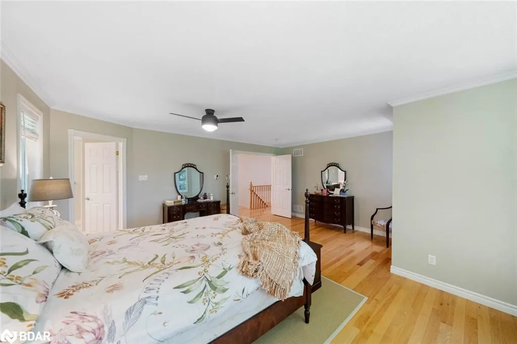 29 Robert Boulevard