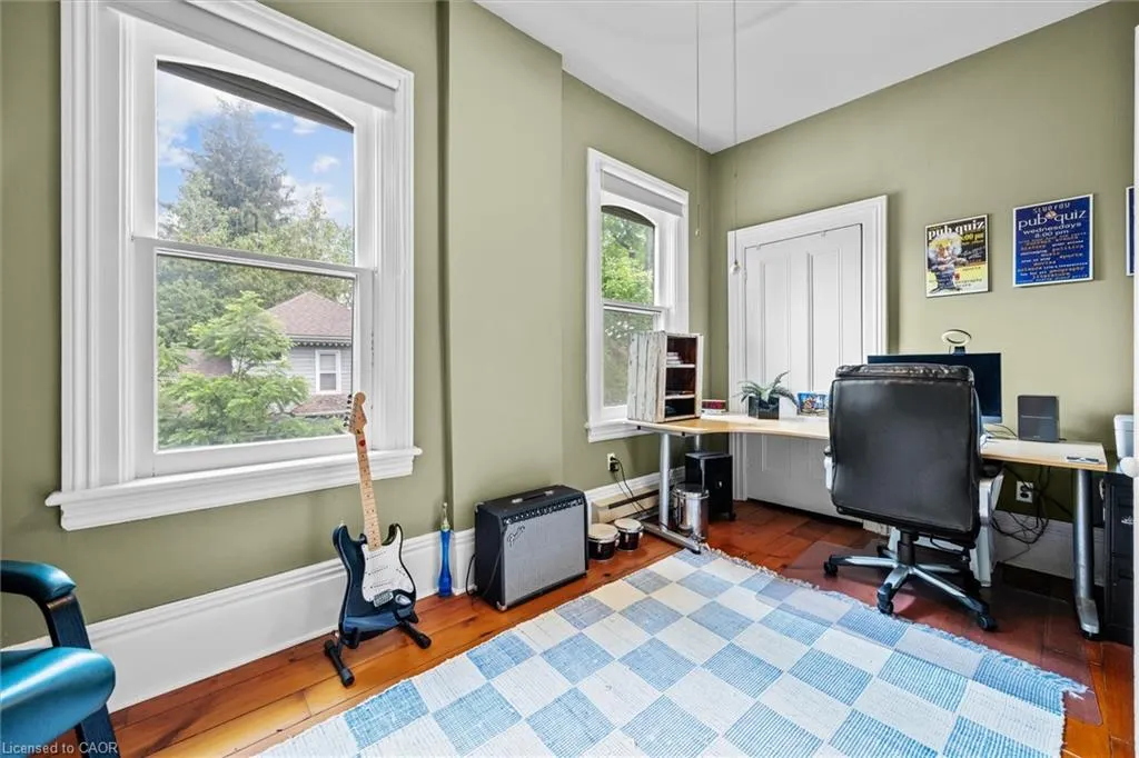 34 Field Road
