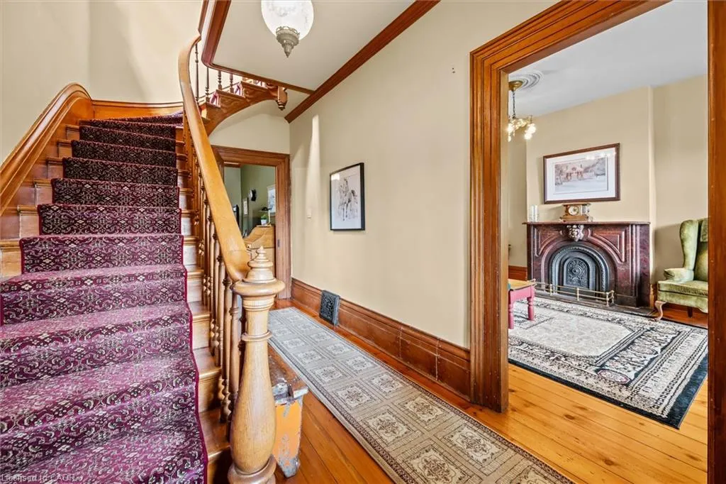 34 Field Road