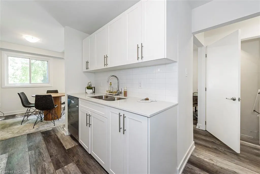 1444 Upper Ottawa Street, #21