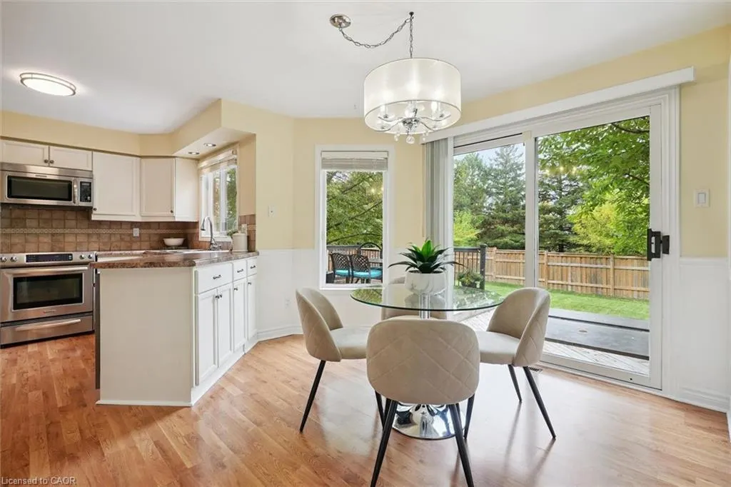 1352 Winterberry Drive