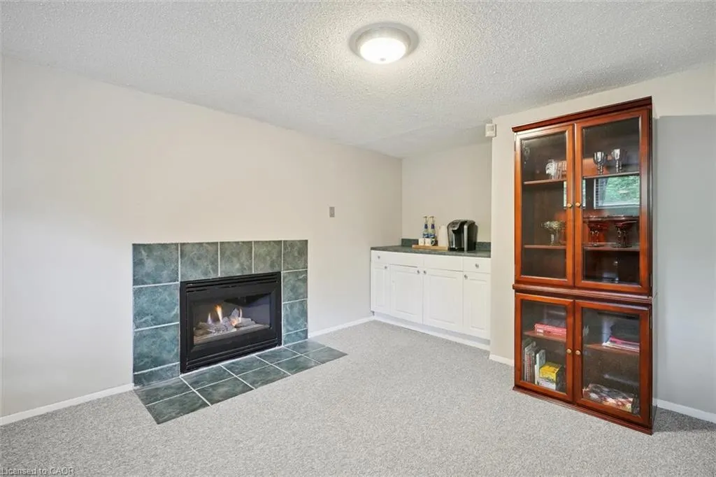 1352 Winterberry Drive