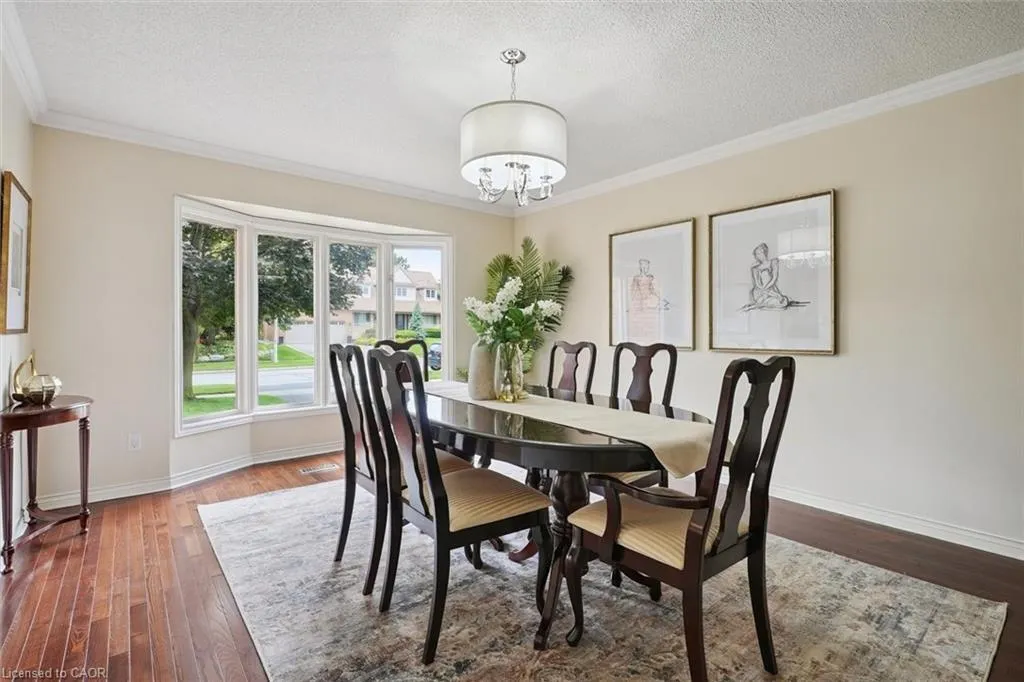 1352 Winterberry Drive
