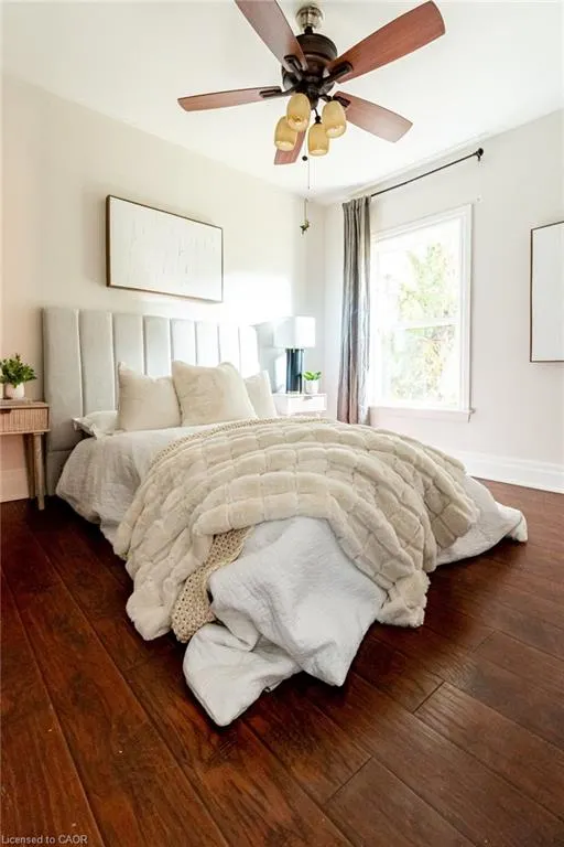 11 Eastbourne Avenue, #2