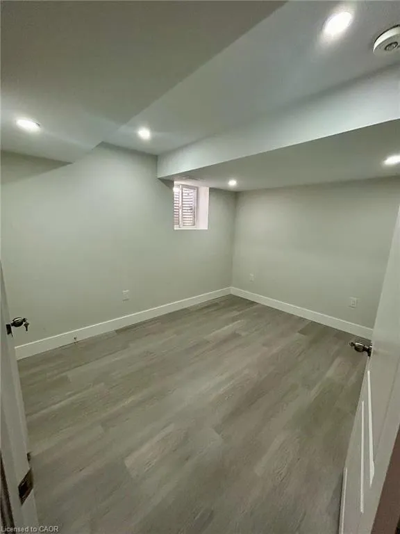 8702 Chickory Trail