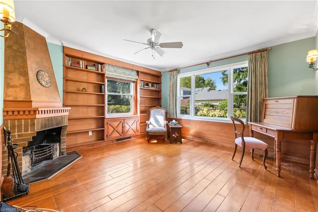 130 Highland Park