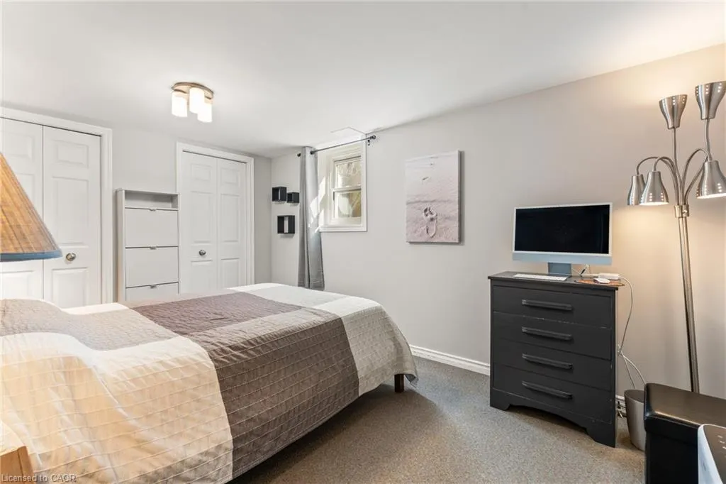 130 Highland Park