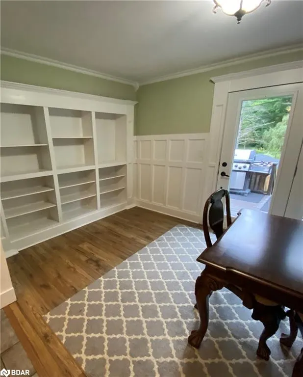 105 Fredrick St Street