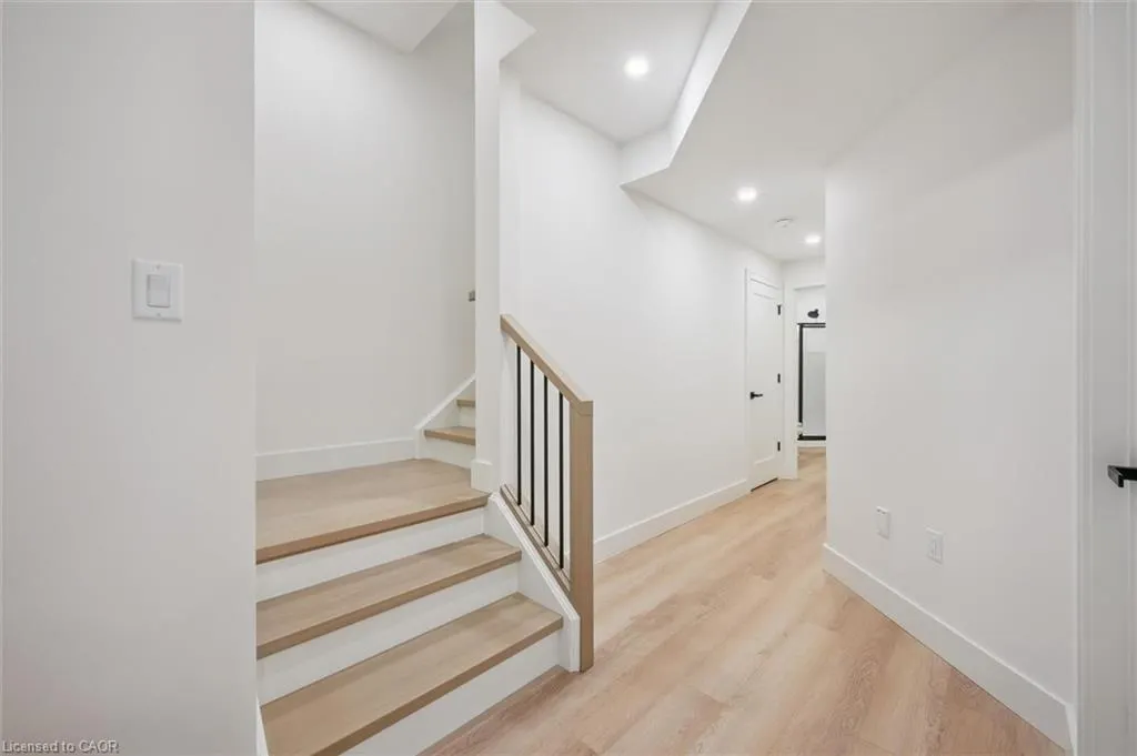 548 Peach Blossom Court