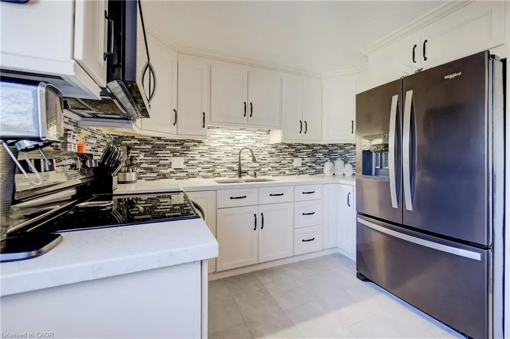 26 Cluthe Crescent