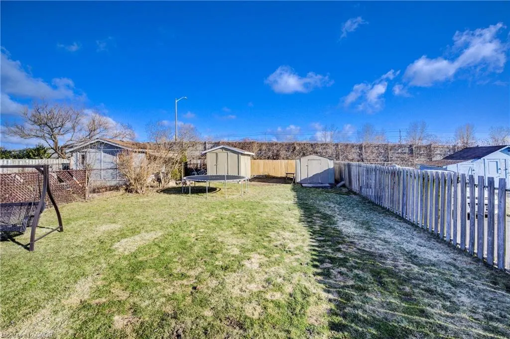 26 Cluthe Crescent