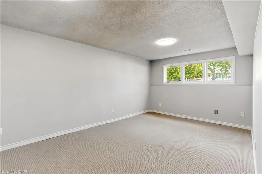 4928 Hickory Lane