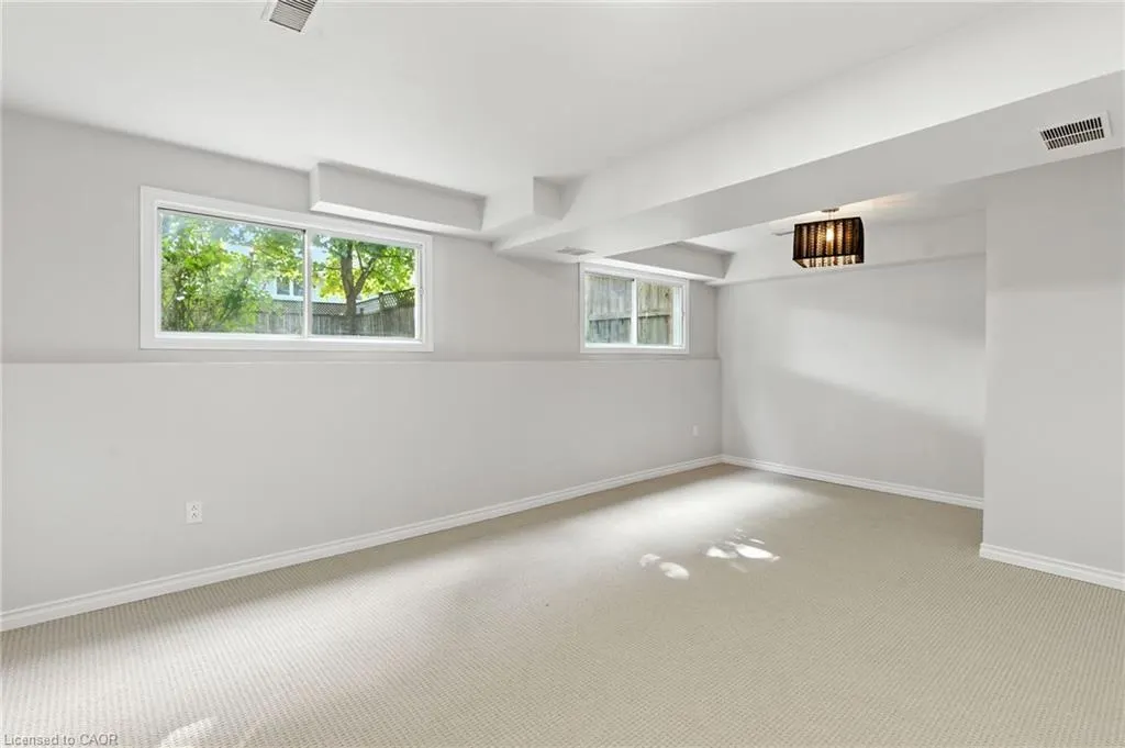 4928 Hickory Lane