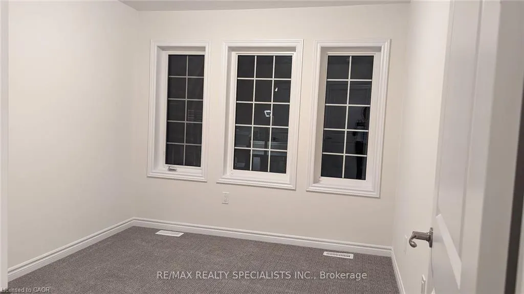 305 Garner Road W, #108