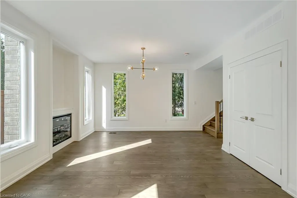 2154 Walkers Line, #1