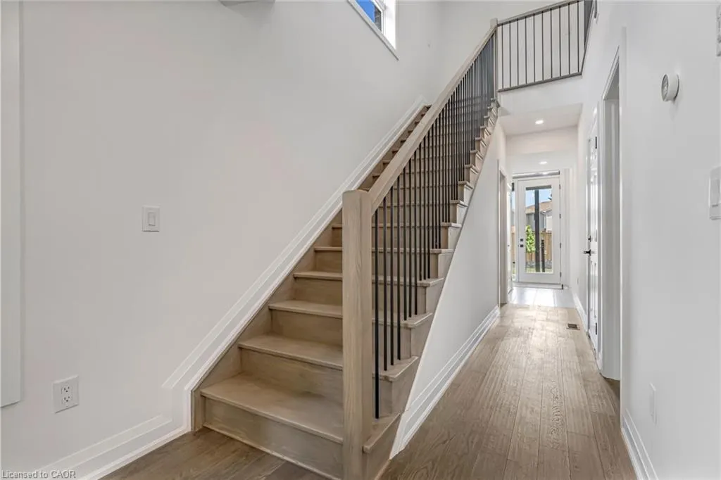 2154 Walkers Line, #4