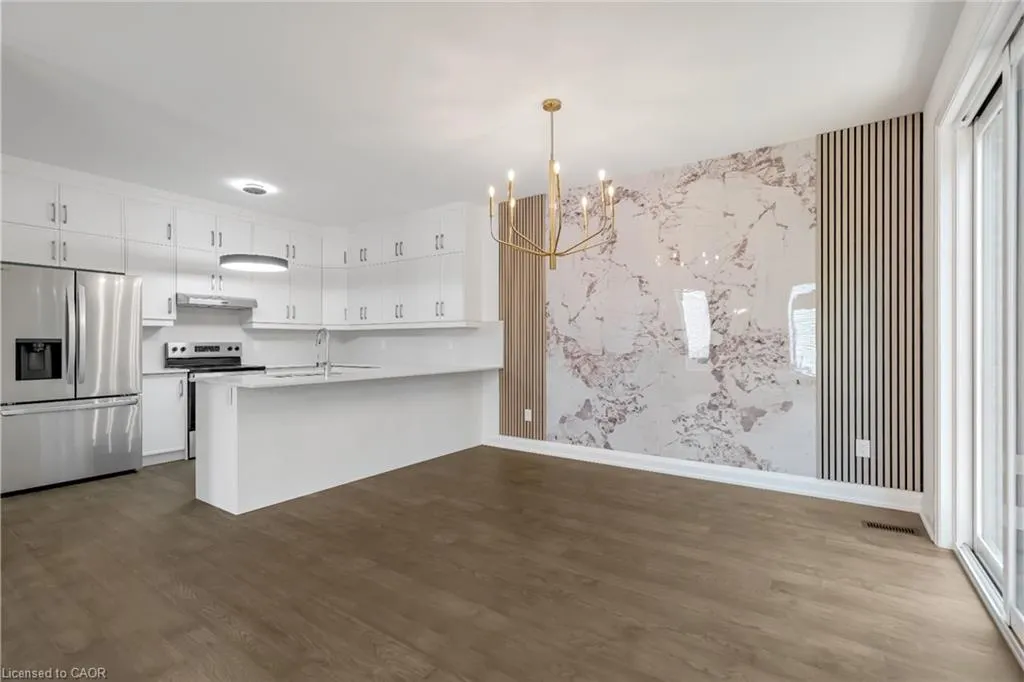 2154 Walkers Line, #4