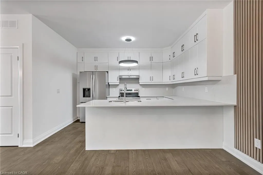 2154 Walkers Line, #4