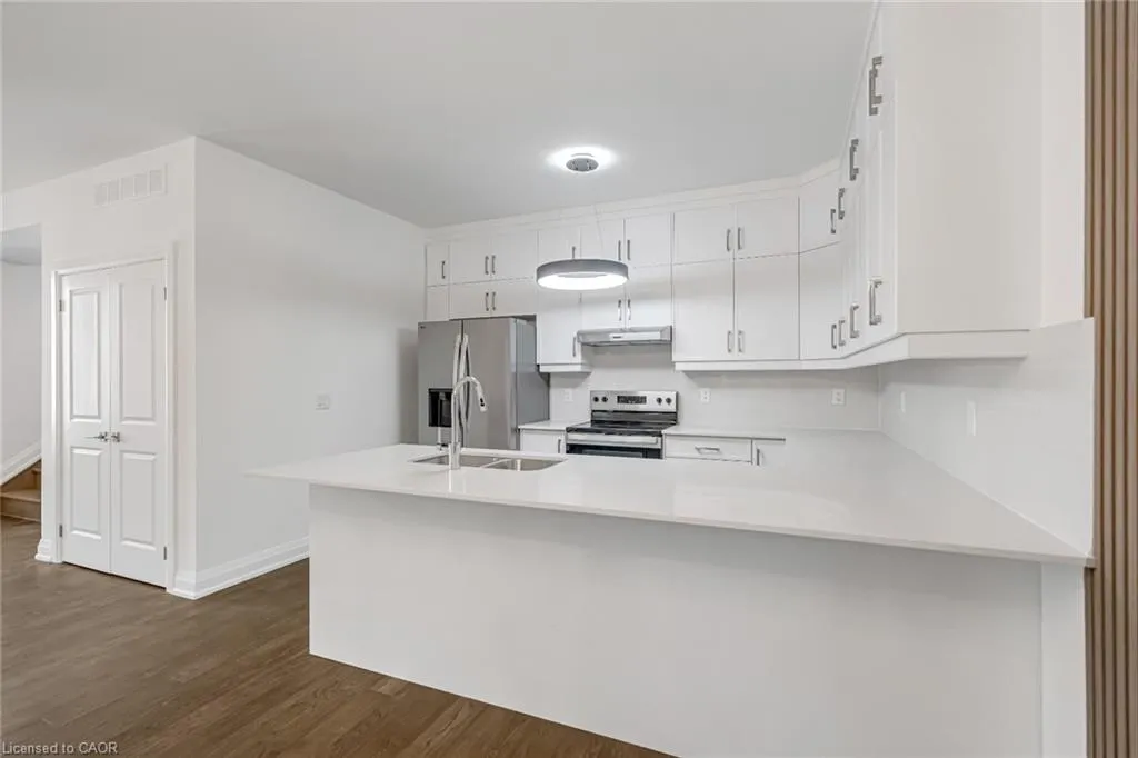2154 Walkers Line, #4