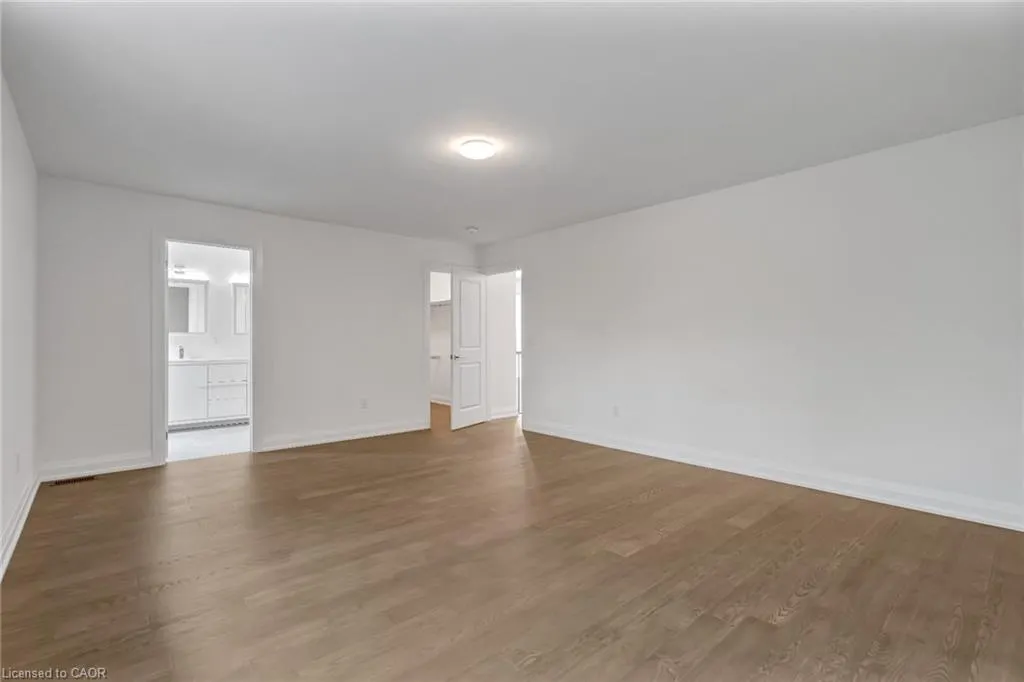 2154 Walkers Line, #4