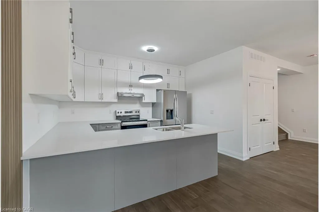 2154 Walkers Line, #5