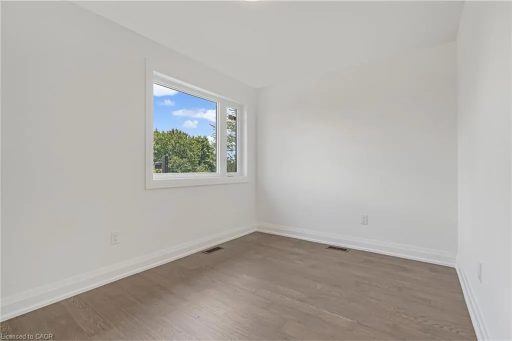 2154 Walkers Line, #6