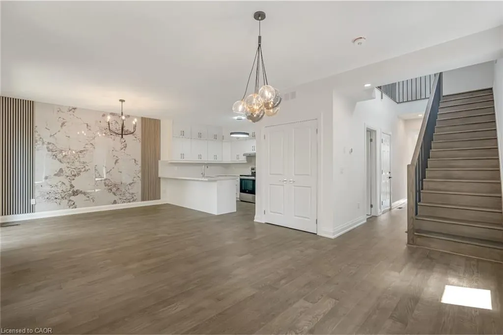 2154 Walkers Line, #6