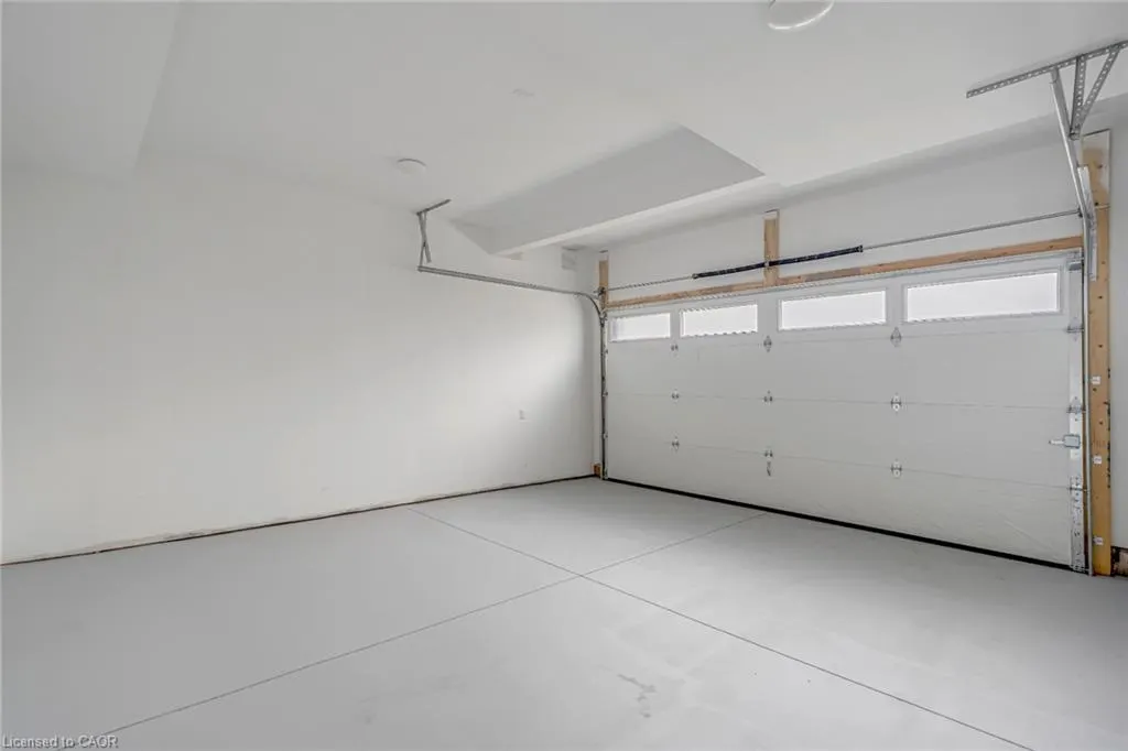 2154 Walkers Line, #8