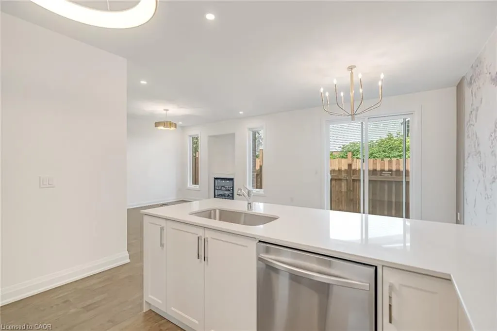 2154 Walkers Line, #8
