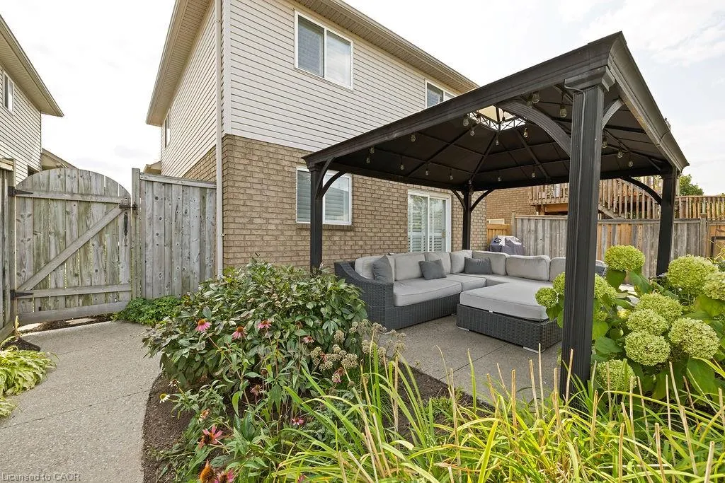 54 Briarose Place
