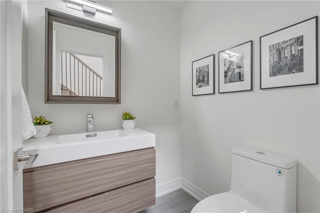 2154 Walkers Line, #7