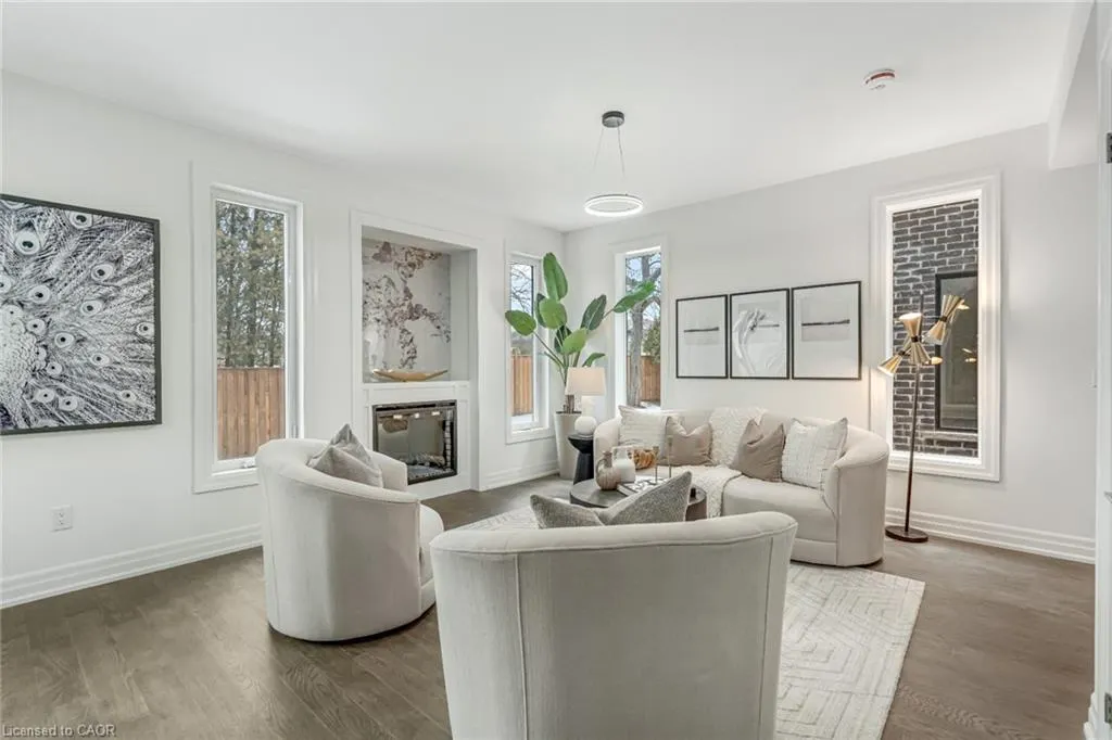 2154 Walkers Line, #7