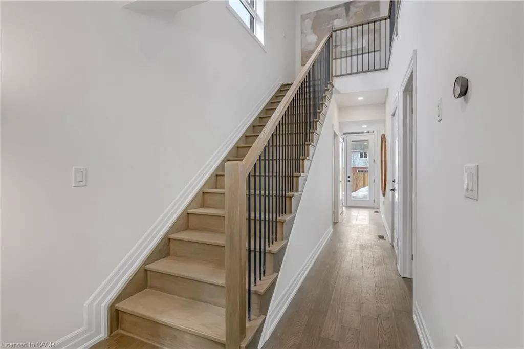 2154 Walkers Line, #7